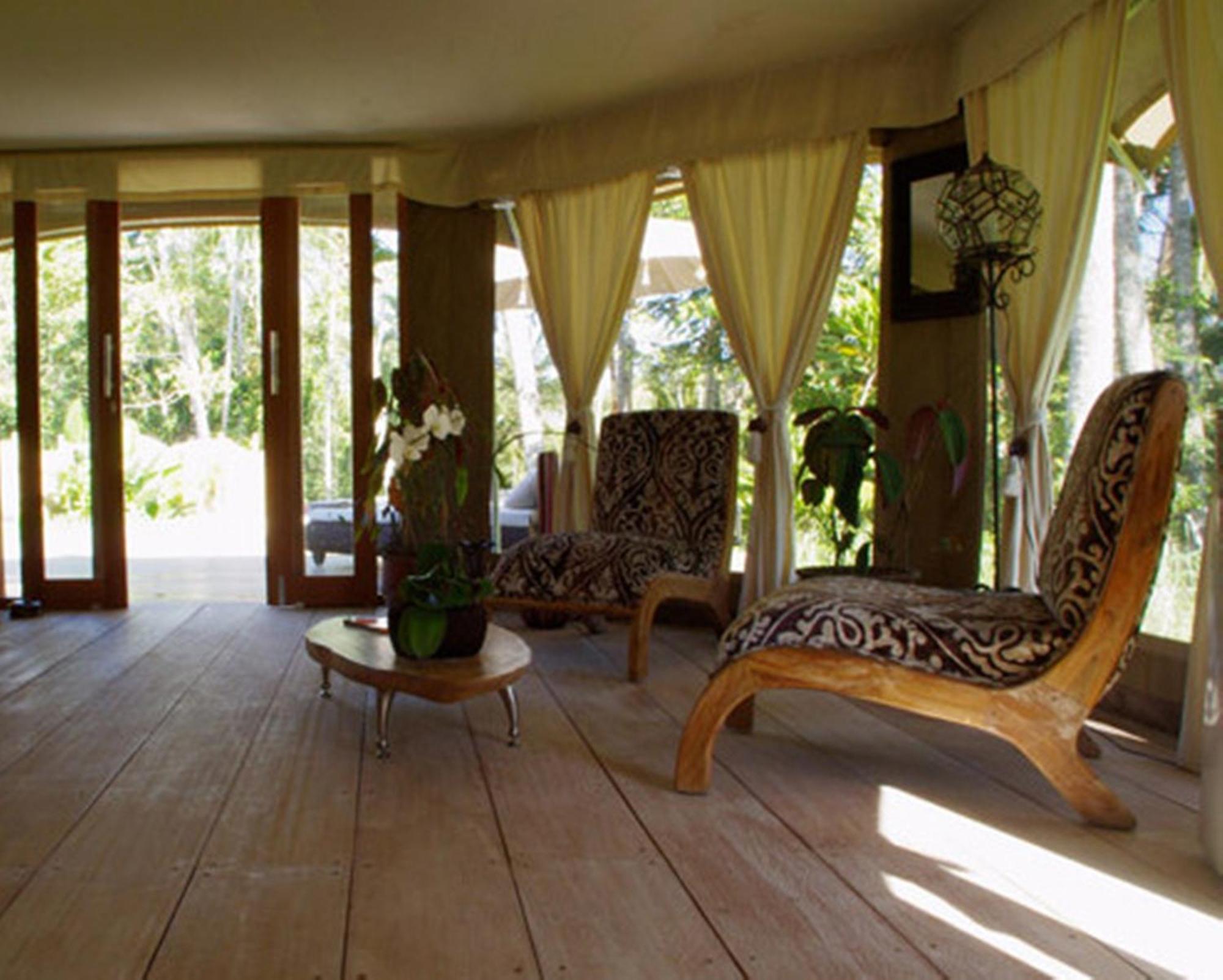 Sandat Glamping Tents Ubud