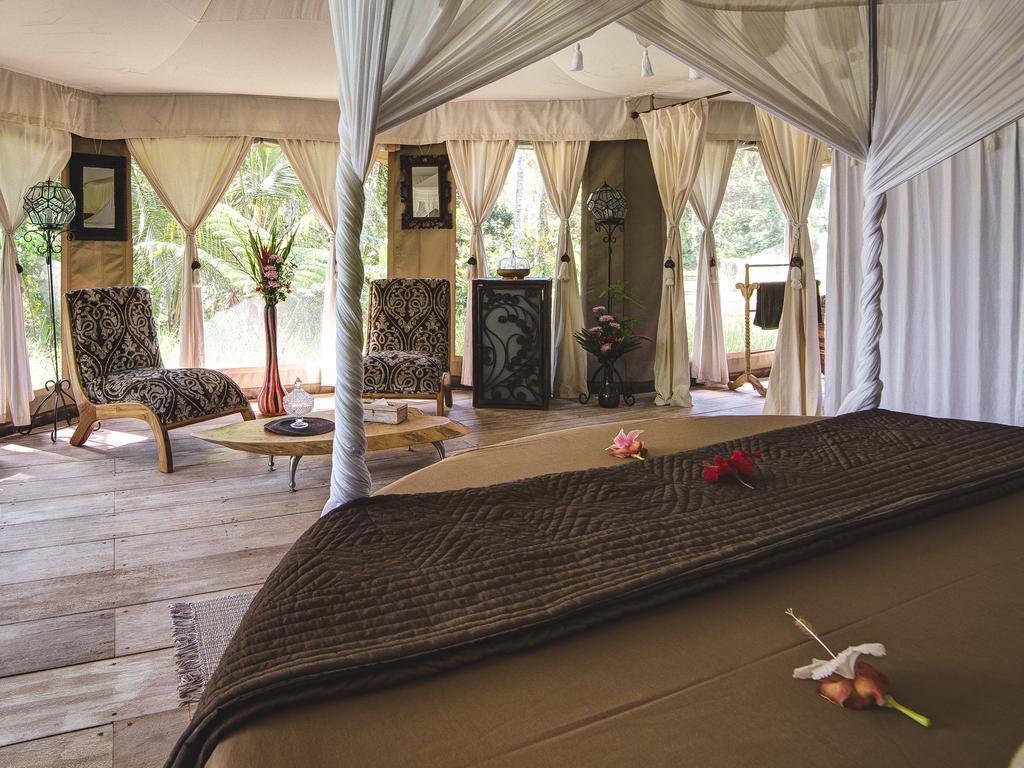Sandat Glamping Tents Luxe tent