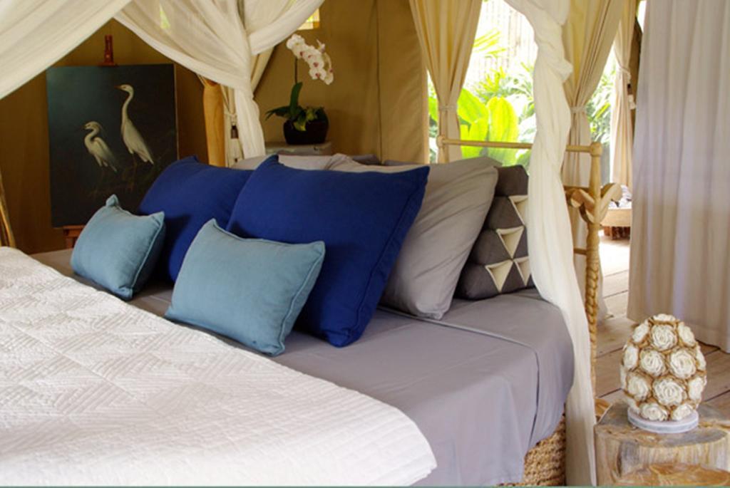 Luxe tent Sandat Glamping Tents Ubud