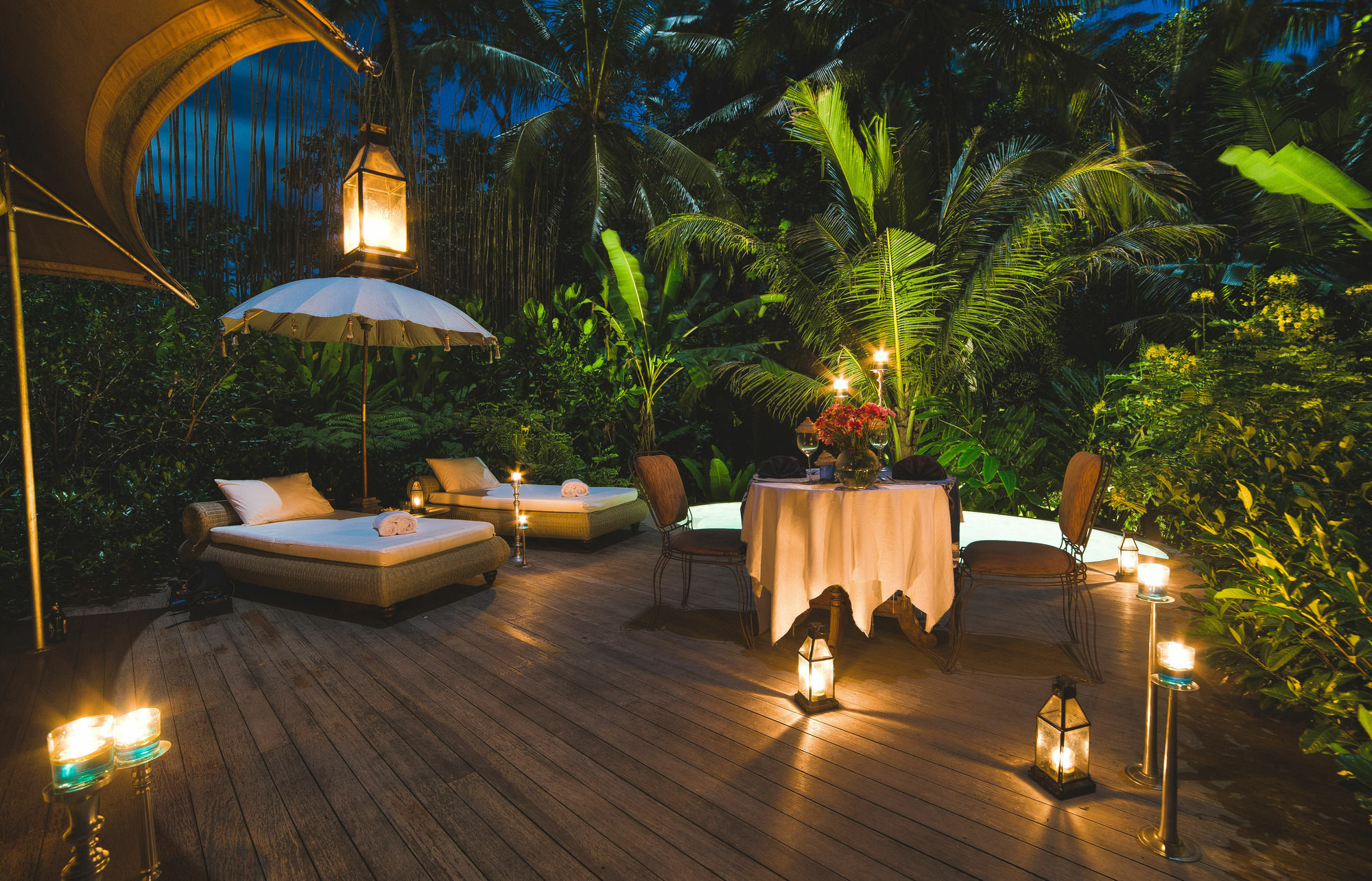 Sandat Glamping Tents Luxe tent