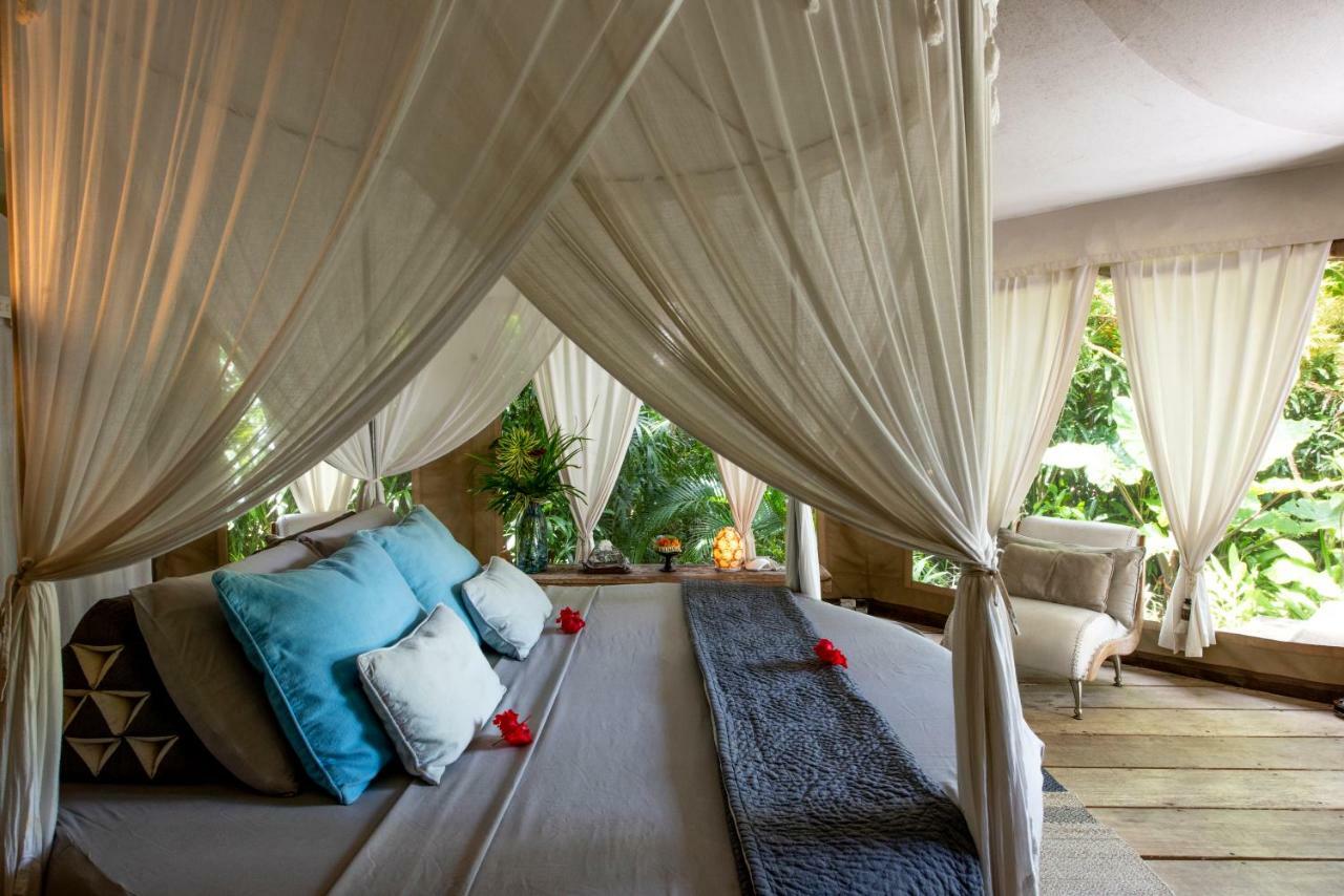 Sandat Glamping Tents Luxe tent Ubud