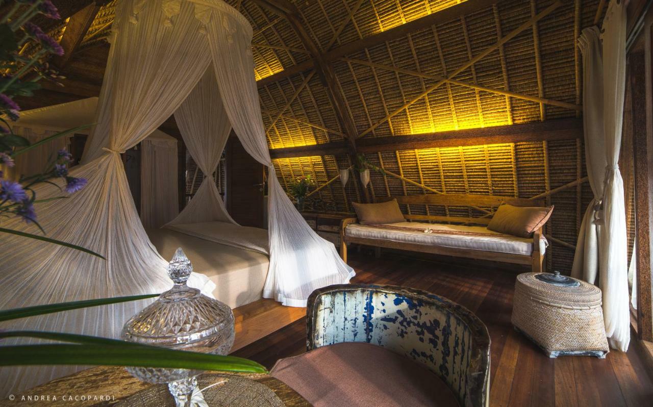 Luxe tent Sandat Glamping Tents